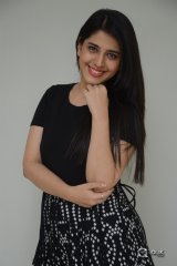 Simran Pareenja New Photos